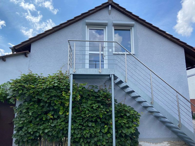 Wohnen mit Charakter: 1-Zimmer-Dachgeschosswohnung in Zaisenhausen